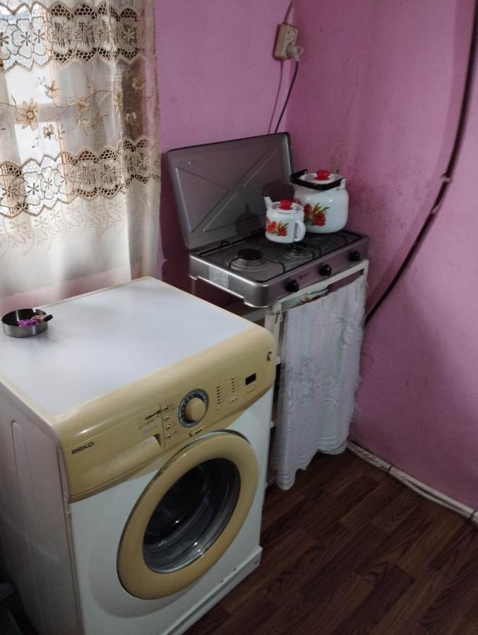 Baazovi 17 Apartment Tbilisi Esterno foto